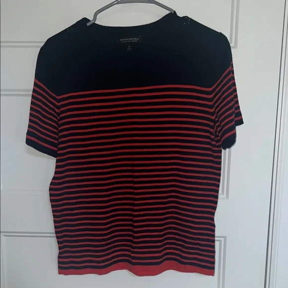 Banana Republic Merino Black and Red Striped Tee - Picture 3 of 9